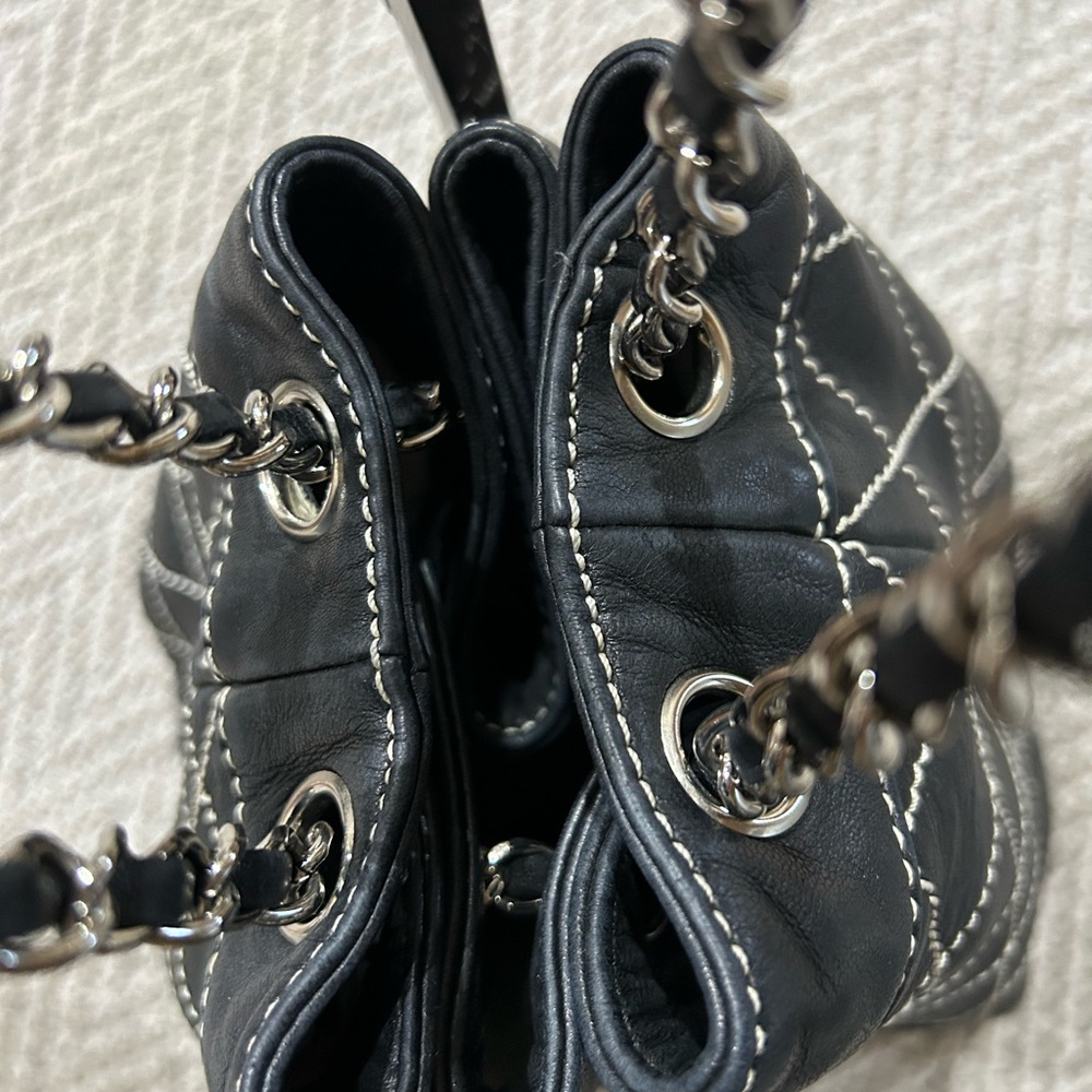 CHANEL Black Quilted Leather Drawstring Bucket Bag with Silver Chain - Picture 6 of 10